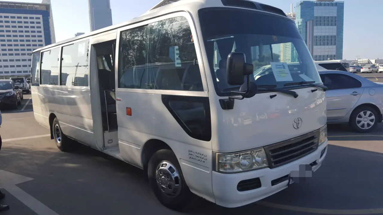 25 seats Coaster Minibus Dubai 